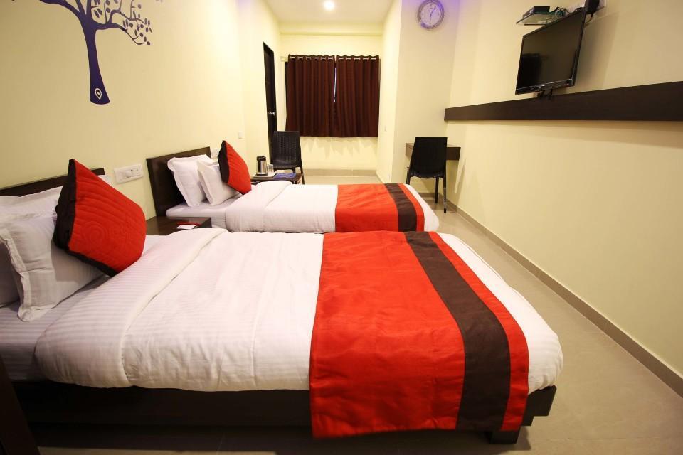 Hotel Ambience Sarkhej Exterior foto